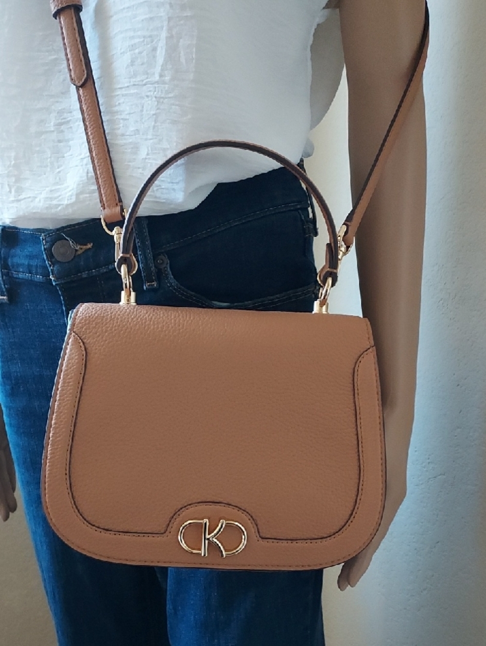 kate spade Tan Pebbled Leather Top-Handle Crossbody New Without Tags!!